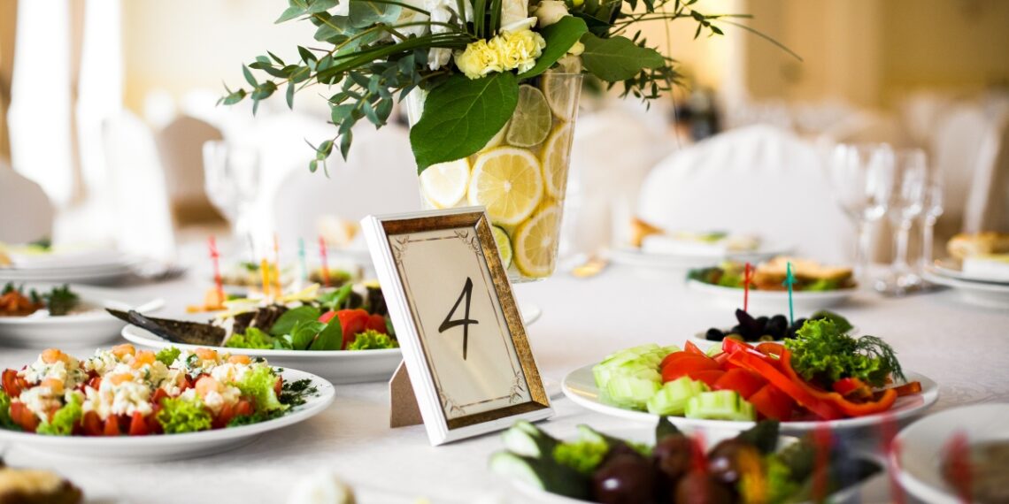 Gasztronómiai Kalandok: Új Esküvői Menü Trendek és Ízek