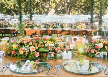 A Természet Közelsége: Kert Stílusú Esküvők Előtérben