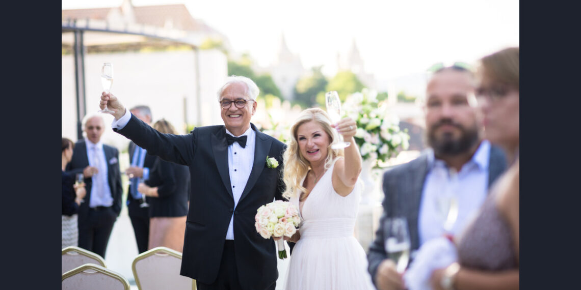 RealWedding – Gyöngyi és Thomas: A Nemzetközi Szerelem Ünnepe RealWedding – Gyöngyi és Thomas: A Nemzetközi Szerelem Ünnepe