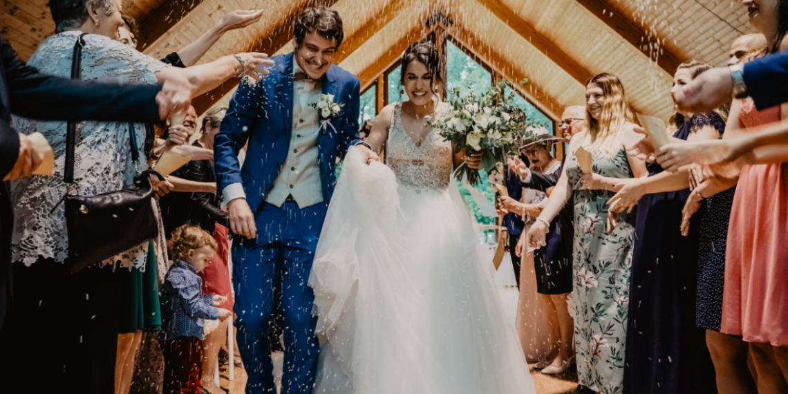 Így formálja át a Gen Z a millenniumi esküvői hagyományokat