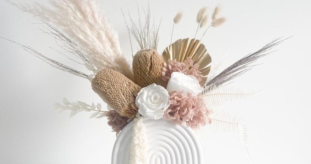 „Az Esküvői Dekoráció Művészete: Hogyan Kerüld El a Túlzott Díszítést!”