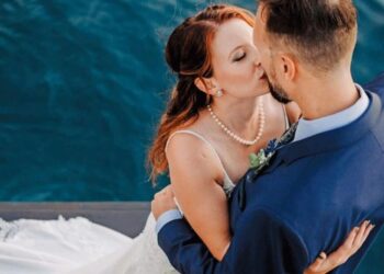 Kayla és Brandon álomesküvője a Jamaica-i Sandals Dunn’s River Resortban Kayla és Brandon álomesküvője a Jamaica-i Sandals Dunn’s River Resortban