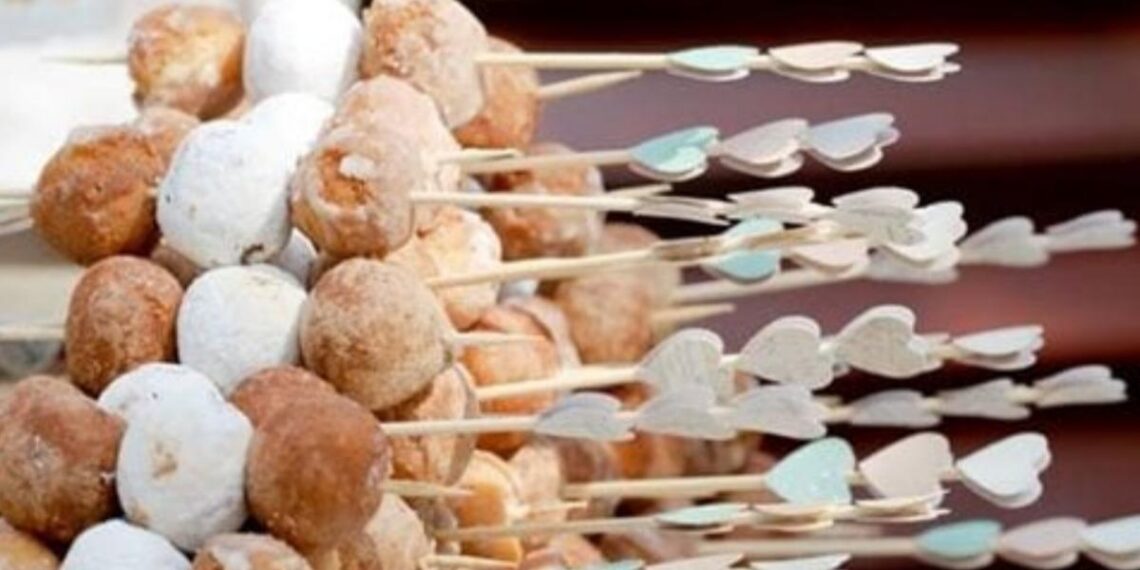 Tökéletes Ételek a Menyasszonyi Záróbulira – Inspiráló Ötletek és Tippek