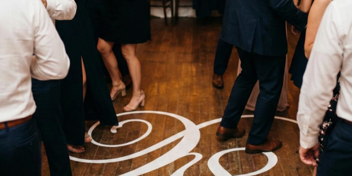 Hogyan takarítsunk meg az esküvői költségeken? 14 dolog, amire nem kellene költened