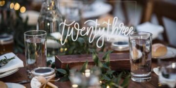 21 Kreatív Esküvői Asztalszám Idéa, Amivel Kirobbanóvá Teheted a Dekorációt