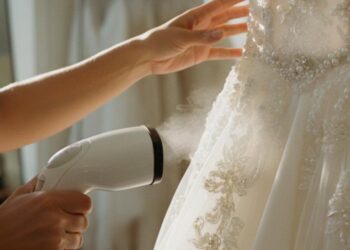 15 Kérdés, Amit Minden Menyasszonynak Fel Kell Tennie Esküvői Ruhapróbán